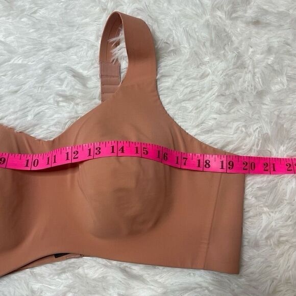 Seamless Tan Women's Top - Picture 3 of 5